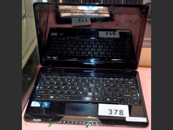 TOSHIBA SATELLITE MINI LAPTOP [Untested, no charger]