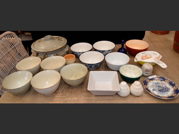 STONEWARE CASSEROLE, BOWLS, SALT & PEPPER SHAKERS, etc