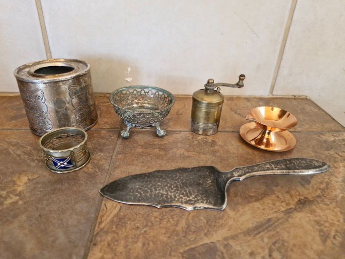 Vintage Mixed Metalware Lot - Silver-Plate, Brass, & Copper