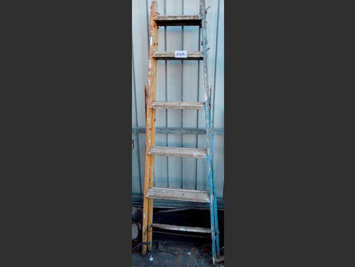 YELLOW PAINTED 6-STEP WOODEN LADDER