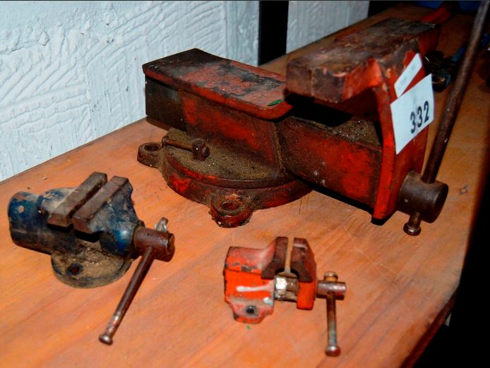 LOT OF 3: BENCH VICES