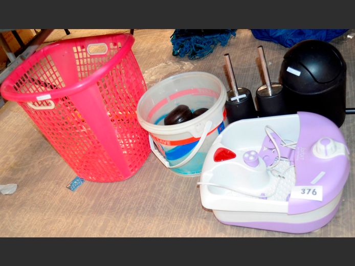 LAUNDRY BASKET, FOOTSPA, etc [Switches on]