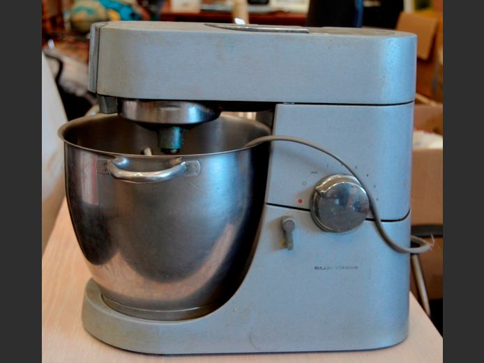 KENWOOD MAJOR MIXER [Switches on, untested further]