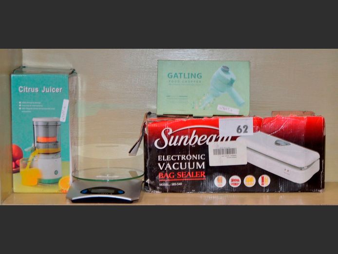 VACUUM SEALER, CITRUS JUICER, FOOD CHOPPER, etc [Switch on, untested further]