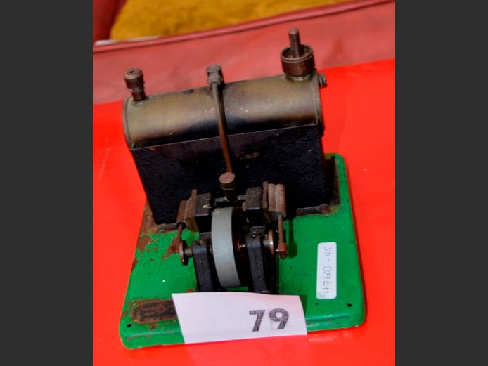 MODEL STEAM ENGINE