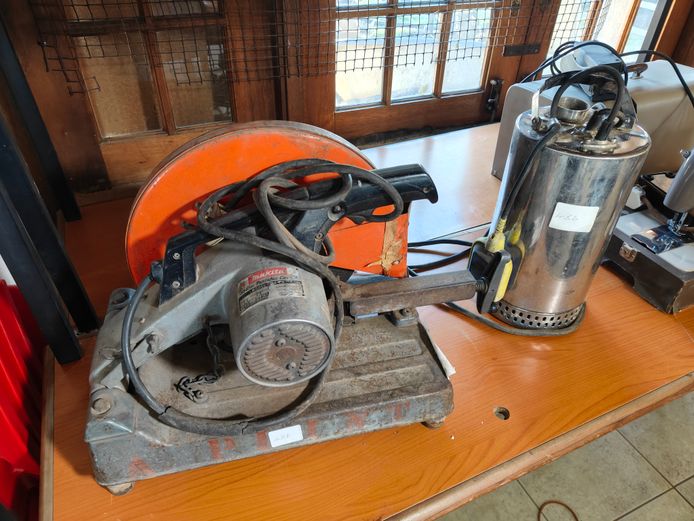 CUT OFF SAW AND WATER PUMP (WORKING)