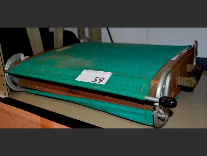 ANTIQUE PHOTO DRYER, 47 x 42 x 10cm [Switches on]