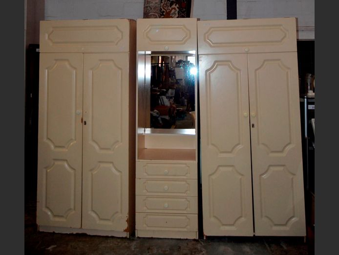 CREAM 3-PIECE WARDROBE, 232 x 55 x 198cm [Some knobs needed, water damaged] [#: 414740936]