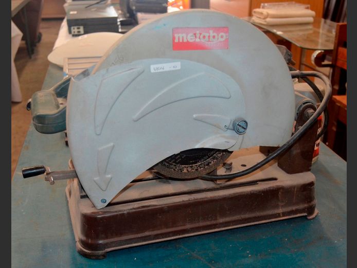 METABO 2300W METAL CUT-OFF SAW [Switches on, untested further]
