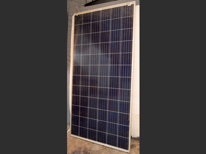CANADIAN SOLAR 325W SOLAR PANEL, 196 x 99cm [Used]