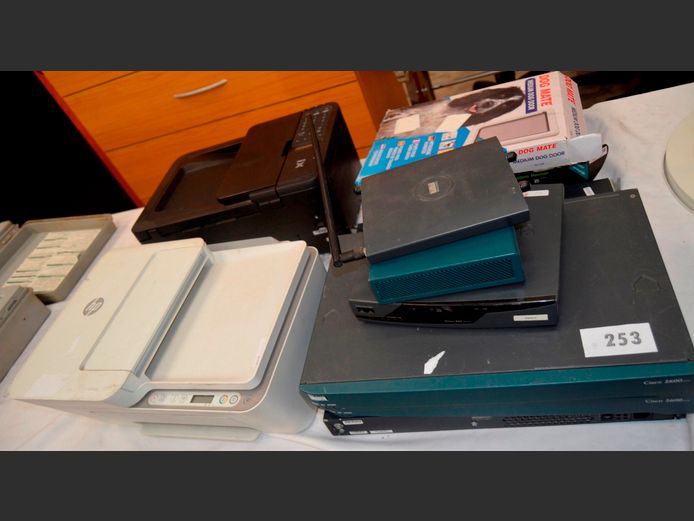 LOT: HP PRINTERS & NETWORK SWITCHES [Switch on, untested further]