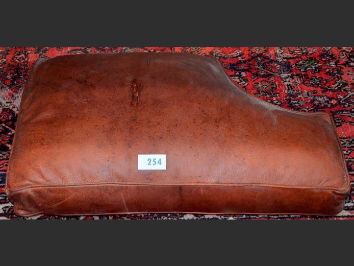 BROWN LEATHER COUCH CUSHION