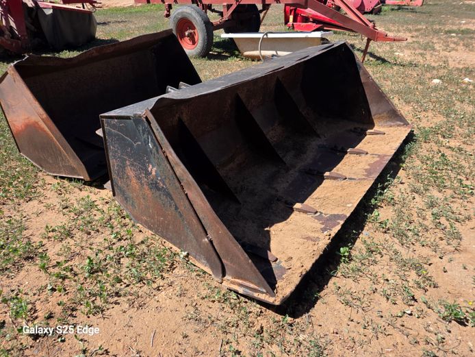 Robic 2m³ laaigraafbak