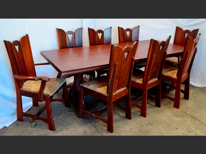 IMBUIA DINING TABLE WITH 6 MATCHING CHAIRS & 2 CARVERS, 212 x 90 x 73cm [Upholstery worn on some chairs]