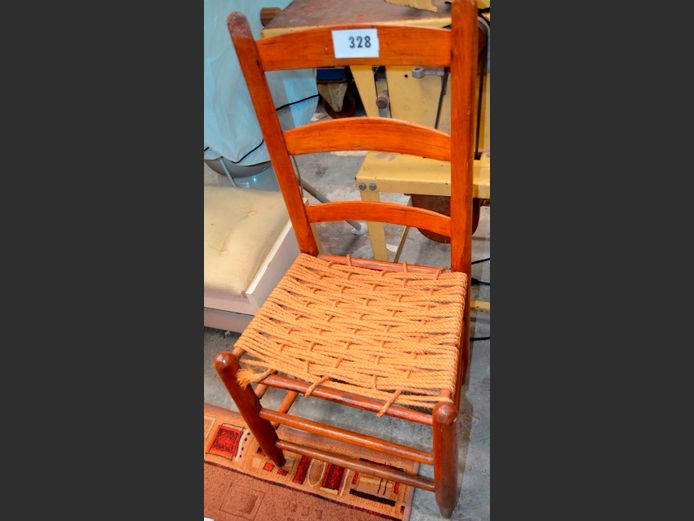 OAK CHAIR WITH ROPE SEAT [Worn]