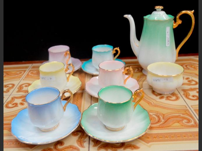 ROYAL ALBERT "RAINBOW" 15-PIECE PART TEA SET: 6 x DUOS, TEAPOT & SUGAR BOWL [Chips to 1 cup]