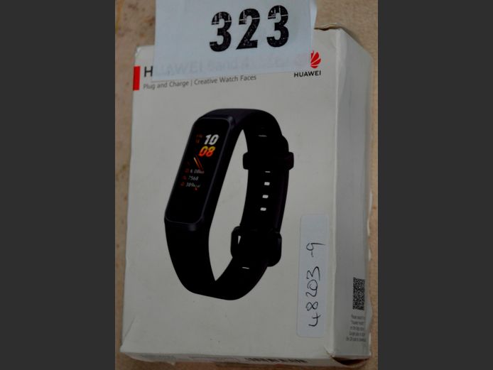 HUAWEI BAND 4 [Untested, no charger]