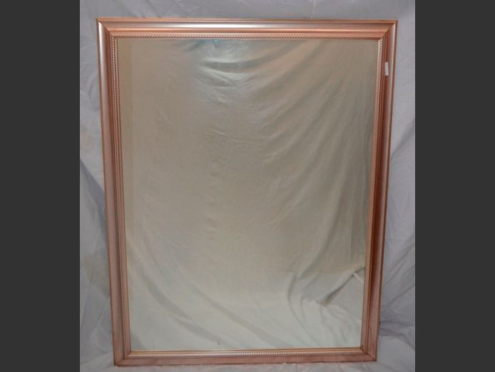 GILT FRAMED MIRROR, 133 x 103cm