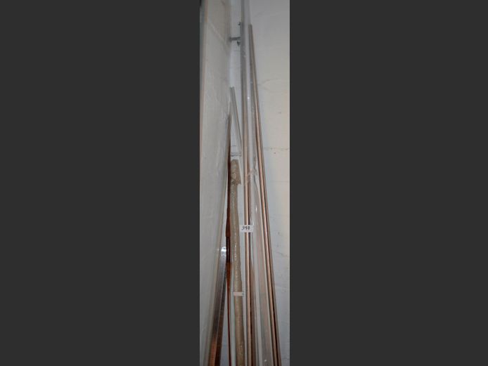 LOT: CURTAIN RAILS