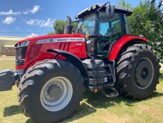 MASSEY FERGUSON 7726S