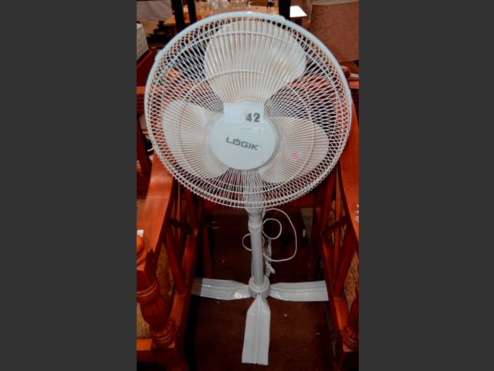 LOGIK PEDESTAL FAN [Switches on, untested further]