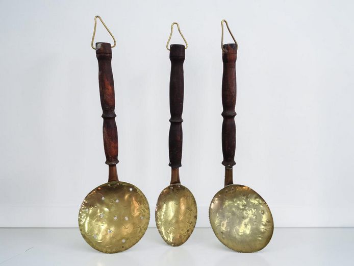 Vintage Hand-Hammered Brass & Wood Decorative Ladle Spoon Set