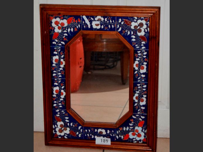 TILE & WOOD FRAMED MIRROR, 68 x 52cm