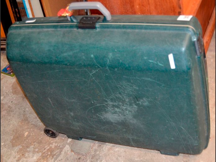 SAMSONITE HARDSHELL SUITCASE [Scratched]