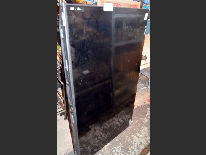 HISENSE 55" L.E.D. TV [Switches on, untested further, cracked] [#: 413822105] ### LICENCE PLEASE ###