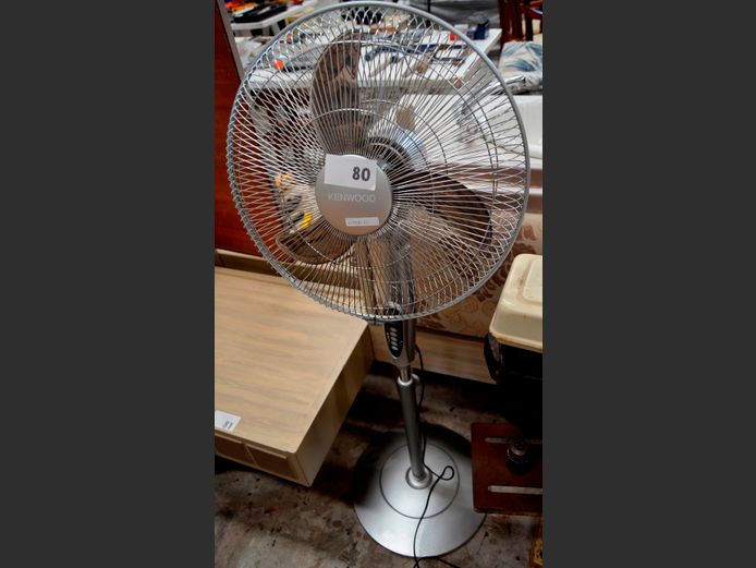 KENWOOD PEDESTAL FAN [Switches on]