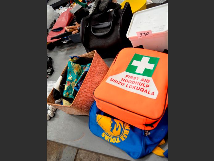 TOGBAG, FIRST AID KIT, etc