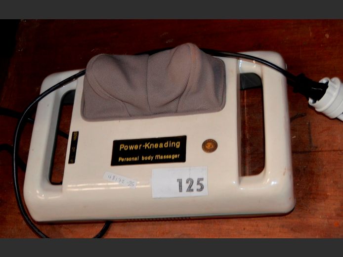 POWER KNEADING PERSONAL MASSAGER [Switches on, untested further]