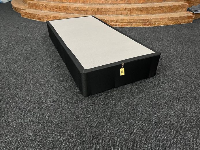 Single bed base
