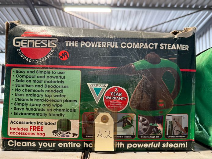 Genesis Compact Steamer