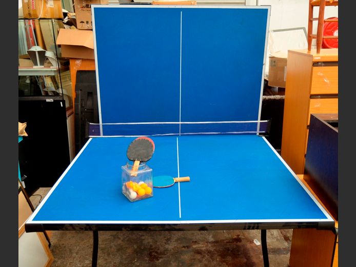 TABLE TENNIS TABLE WITH NET & PADDLES, 274 x 152 x 76cm