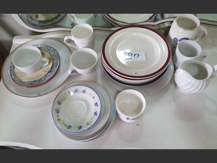 LOT: JUG, BEER MUG, DINNER PLATES, etc