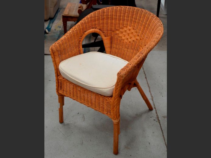 WICKER ARMCHAIR WITH CUSHION