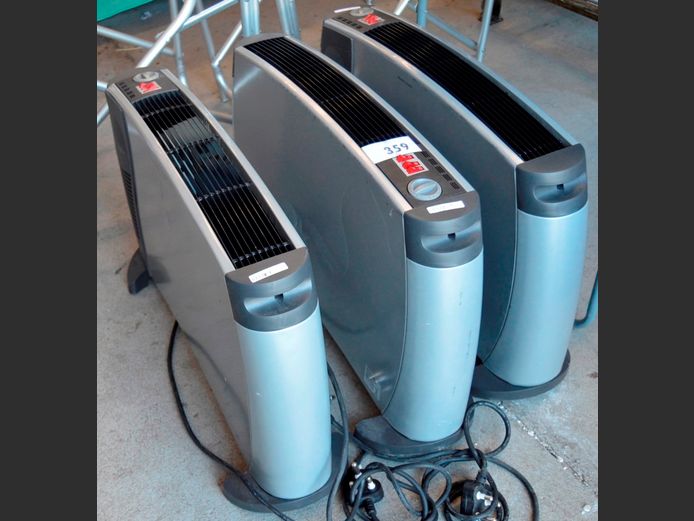 LOT: 3 x GOLDAIR ELECTRIC HEATERS [Switches on, untested further]