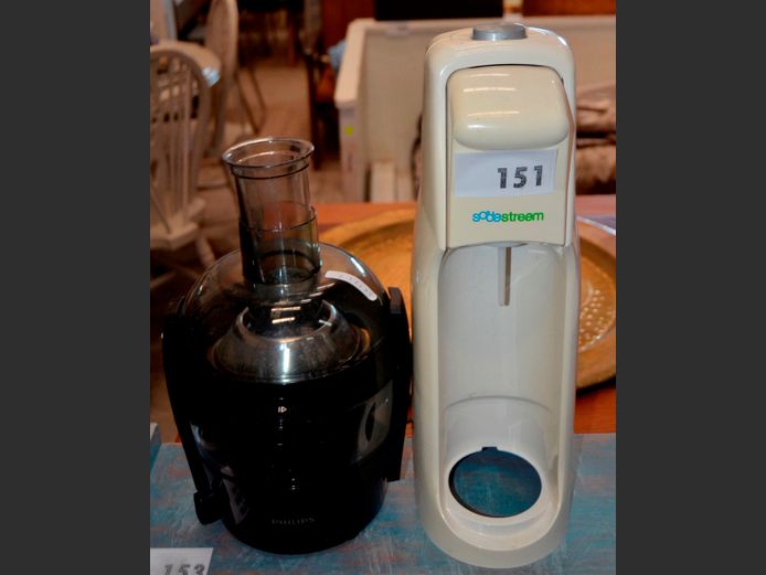 PHILIPS JUICER & A SODA STREAM [Untested] [7,25]