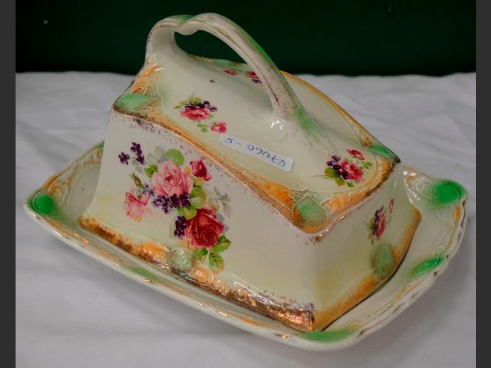 CERAMIC CHEESE DISH, 27 x 23 x 16cm