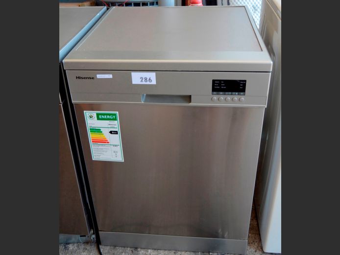 HISENSE STAINLESS STEEL FRONT DISHWASHER [Switches on, untested further]
