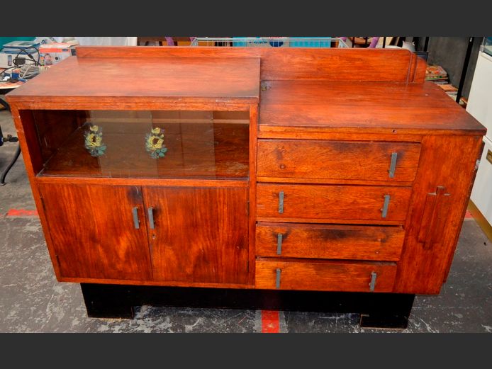 TEAK ART DECO STYLE 2-DOOR, 4-DRAWER SIDEBOARD, 137 x 46 x 95cm