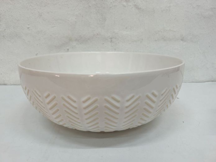 Contemporary Chevron Relief Ceramic Serving Bowl