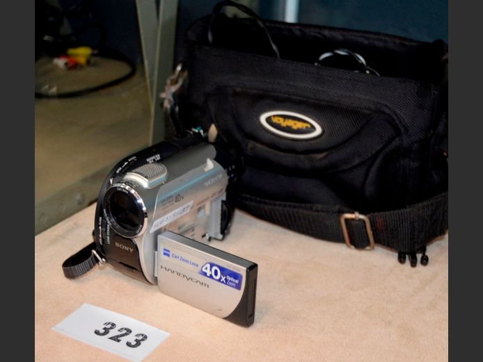 SONY HANDYCAM IN BAG [Untested, no power supply]