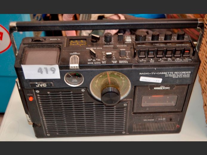 JVC TV/RADIO/TAPE DECK [Switches on, untested further]