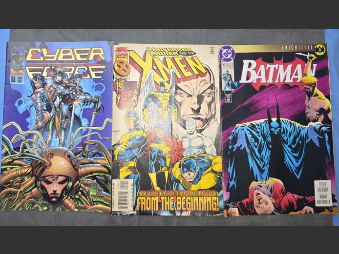 THE CYBER FORCE COMIC & X-MEN FIRST SPECTACULAR EDITION & 1993 BATMAN COMIC