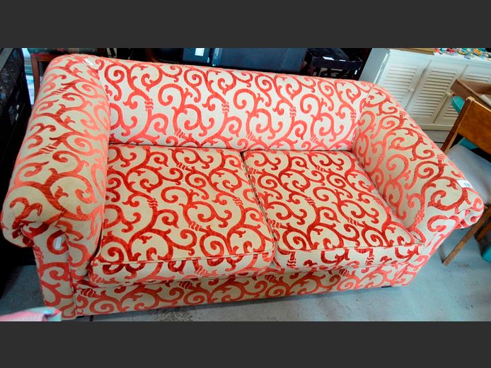 BEIGE & RED UPHOLSTERED 2-SEATER COUCH, 180 x 100cm
