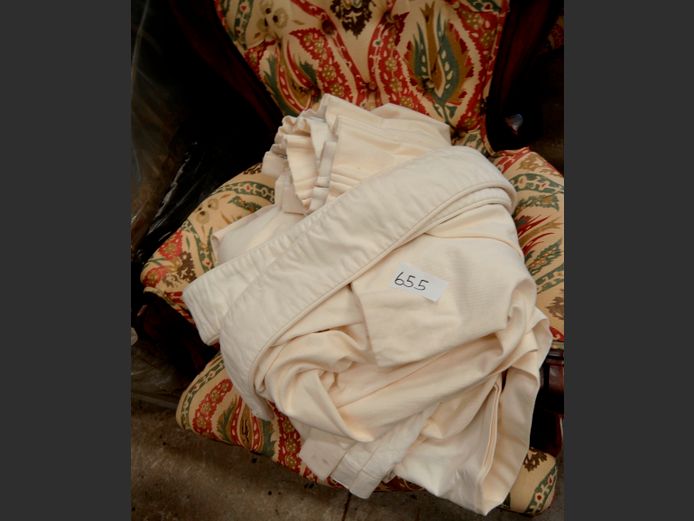 PAIR WHITE LINED CURTAINS WITH TIEBACKS