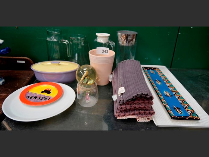 SNACK PLATTERS, JUGS, PLACEMATS, etc