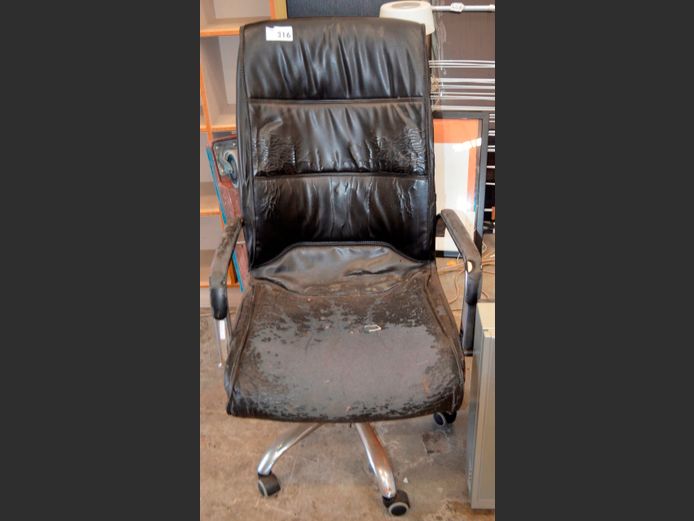 BLACK LEATHER TOUCH SWIVEL OFFICE CHAIR [Needs re-covering]